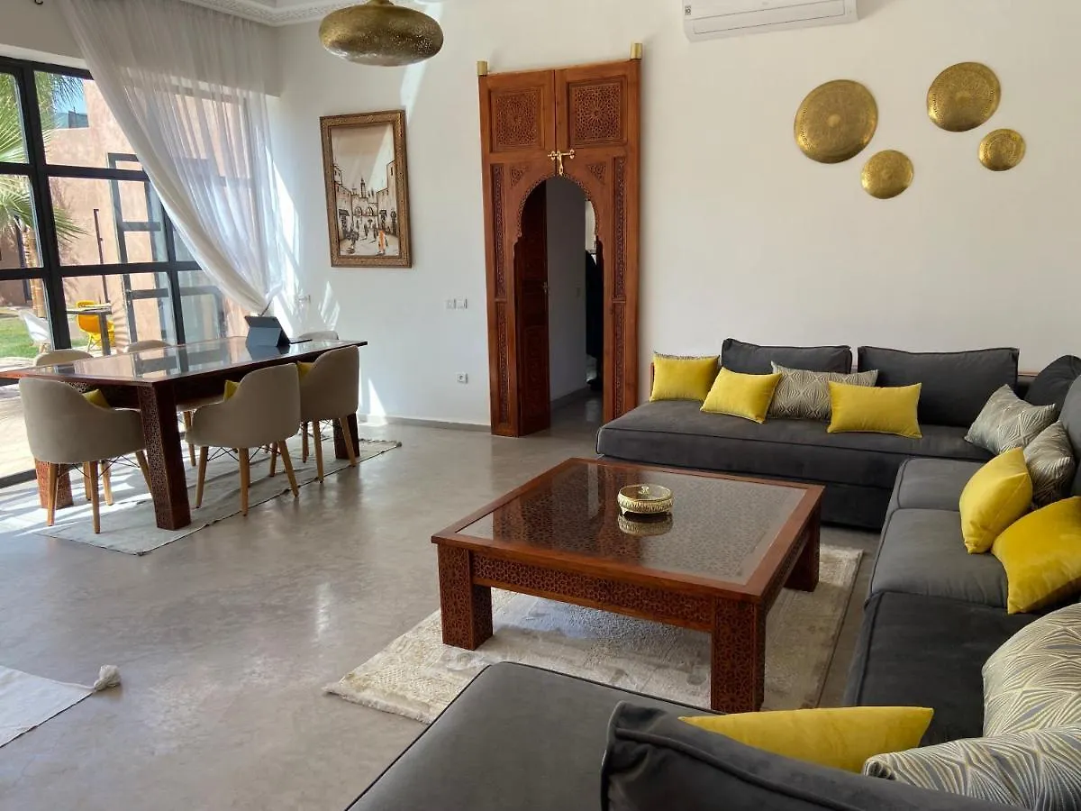 Villa Scil de luxe 3 Suites Piscine chauffée Hamam Jacuzzi extérieur avec vue sur l'Atlas 2 Parkings Privé Marrakesh