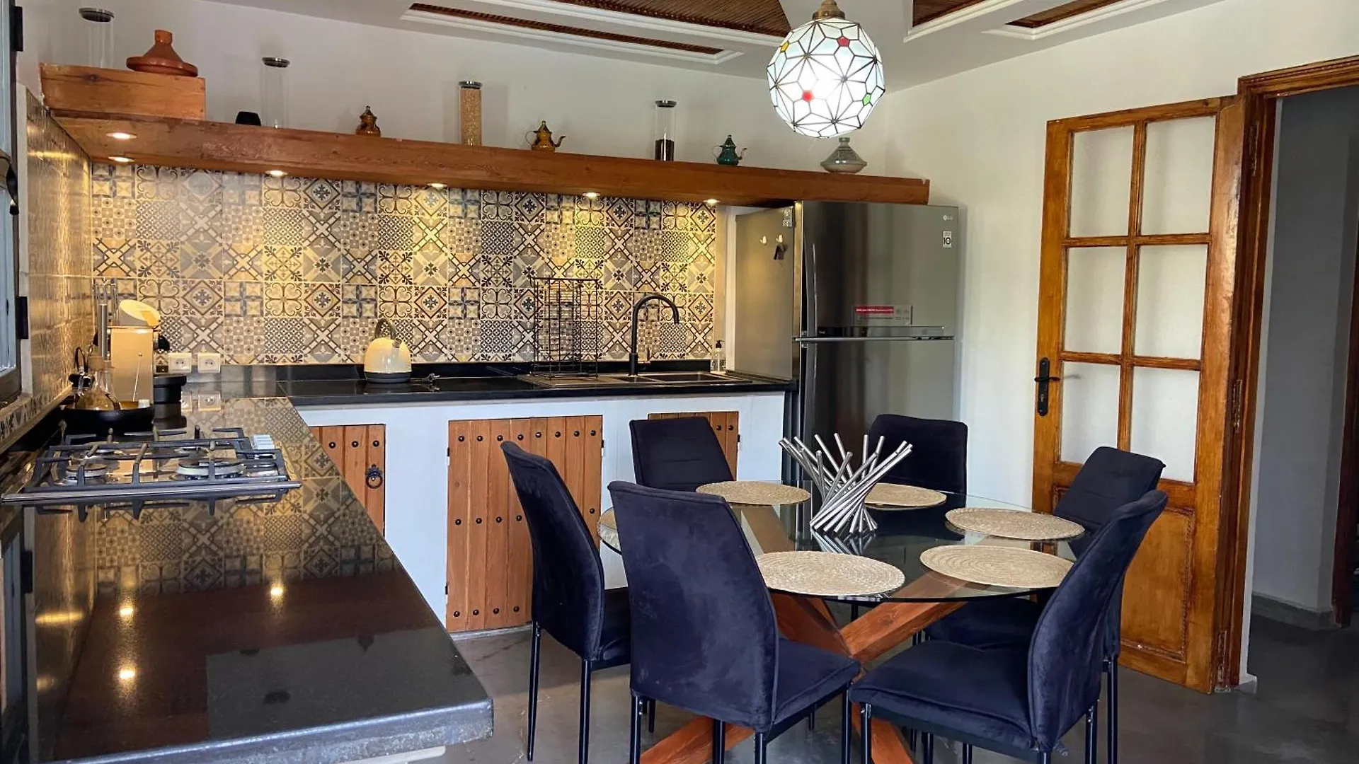 Villa Scil De Luxe, Piscine Chauffee, 3 Suites, Hamam, Jacuzzi Exterieur, Salle De Sport, Service Baby Sitter, Option Gouvernante, Vue Sur L'Atlas, Parkings Prive, Pas De Vis A Vis ! Марракеш