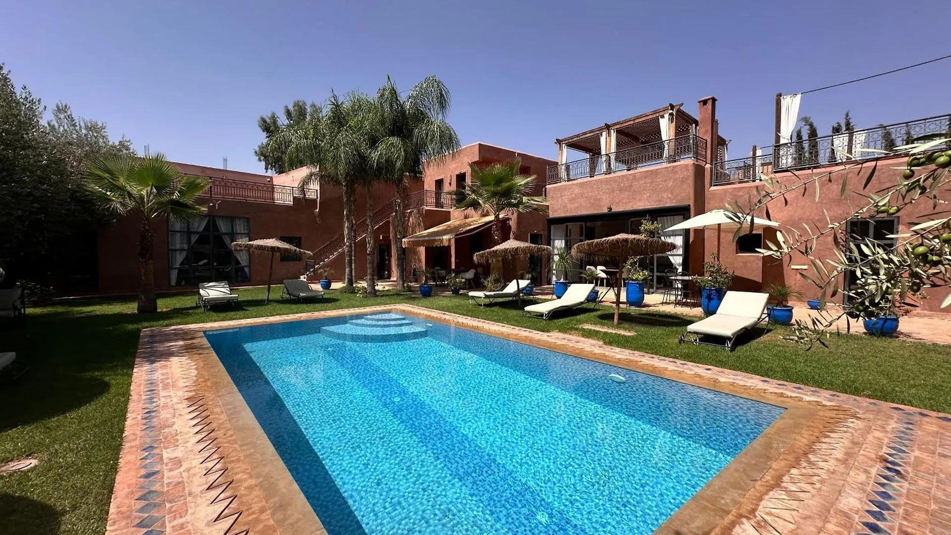 Villa Scil De Luxe, Piscine Chauffee, 3 Suites, Hamam, Jacuzzi Exterieur, Salle De Sport, Service Baby Sitter, Option Gouvernante, Vue Sur L'Atlas, Parkings Prive, Pas De Vis A Vis ! Марракеш